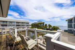 Cove Cottage - Gulf front stilt home